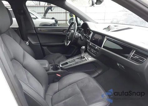 2021 Porsche Macan from USA, damaged, VIN WP1AA2A53MLB05903